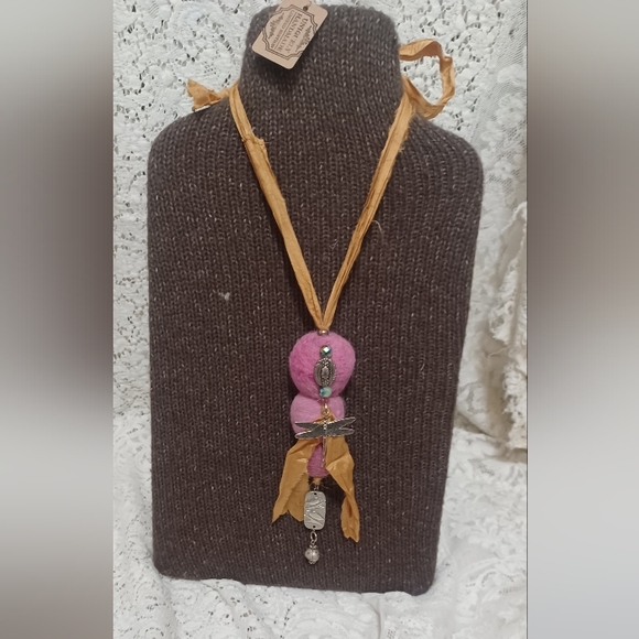 Handmade Jewelery: - Picture 6 of 6